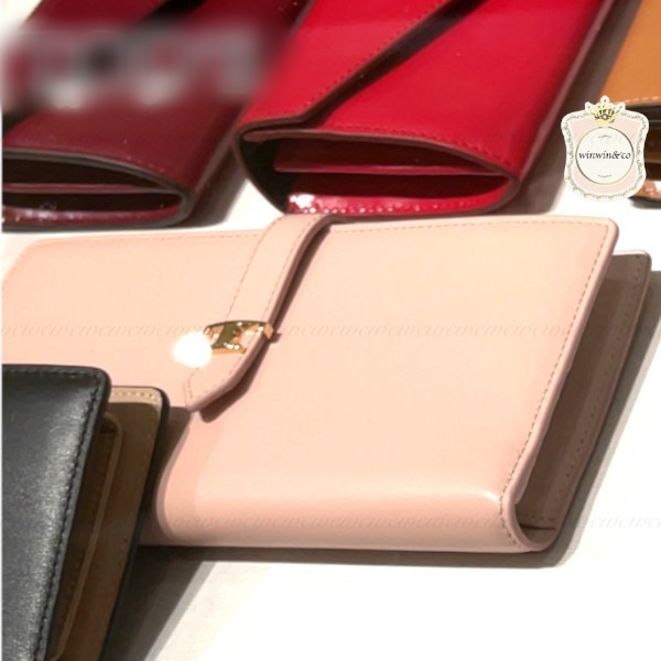 TOD'S【セール】■国内発■ベルトレザー ロングウォレット