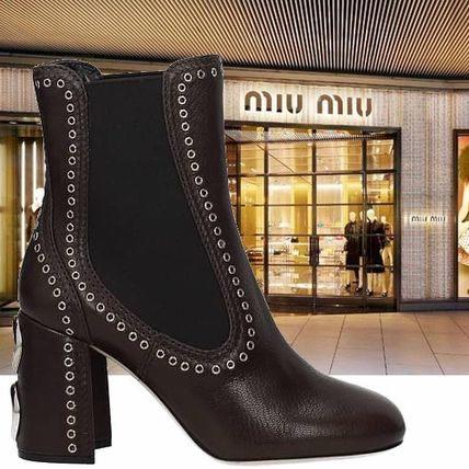 サイドゴア MiuMiu x ブーツ(レディース) - 海外通販のBUYMA
