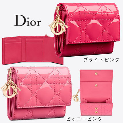 三つ折り Dior x 財布・小物(レディース) - 海外通販のBUYMA