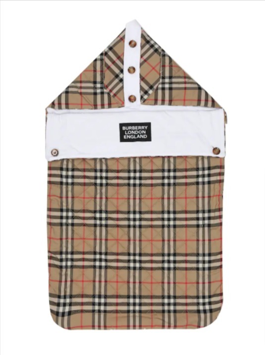 人気アイテム Kids Burberry(バーバリー) ロゴ スリーパー【関税込】 チェック その他 人気アイテム Kids Burberry(バーバリー) ロゴ スリーパー【関税込】 チェック その他
