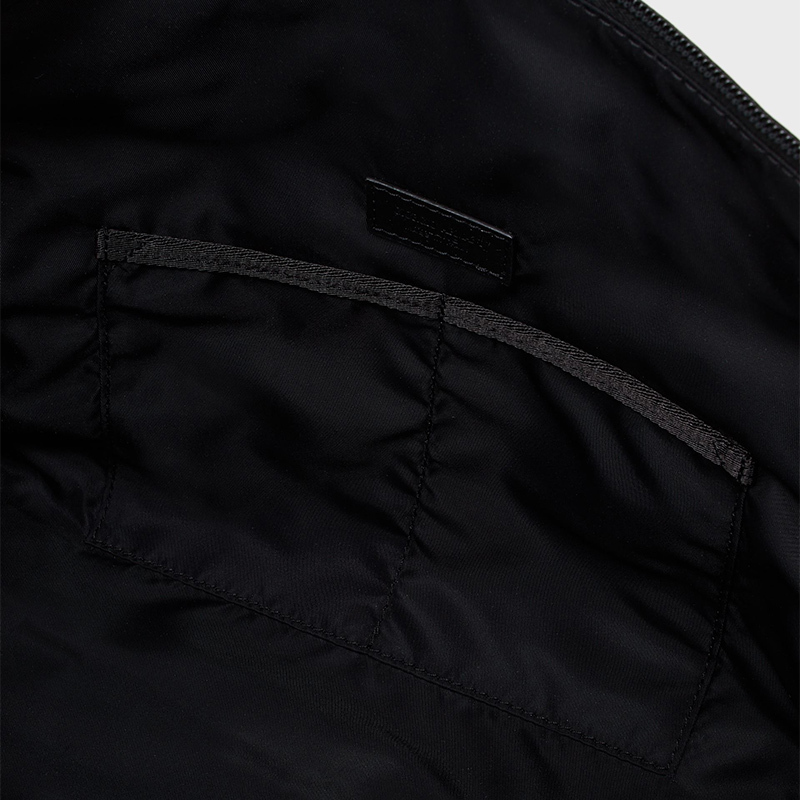 GIORGIO ARMANI ショルダーバッグ ◆GIORGIO ARMANI 21SS◆マキシロゴ レザー スポーツバッグ◆(4)