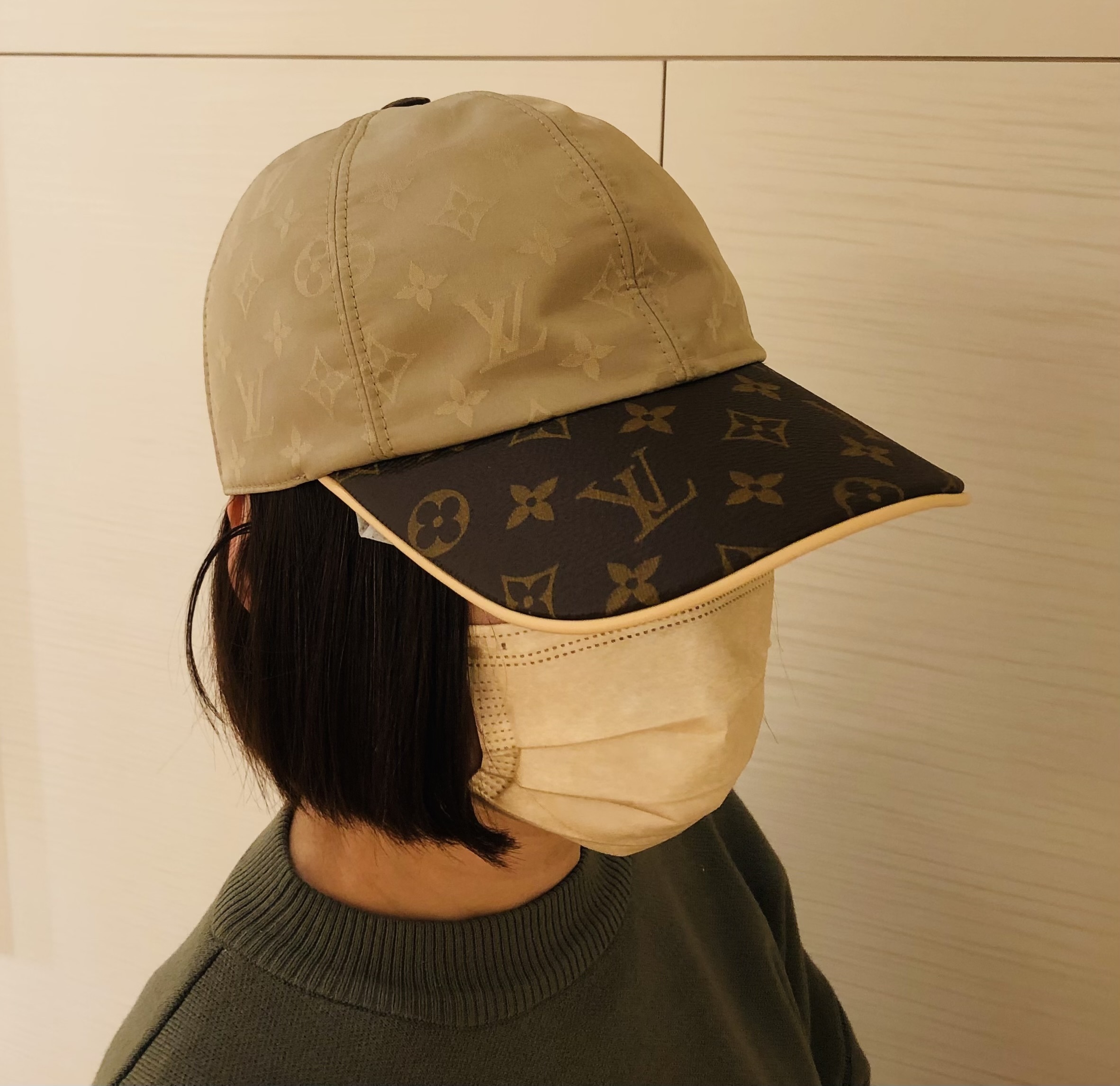 LV CAP — OMYDESIGNER