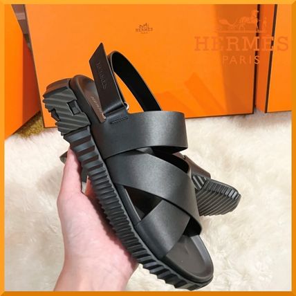 HERMES(エルメス)のサンダルならこの5モデルがおすすめなんです HERMES(エルメス)のサンダルならこの5モデルがおすすめなんです