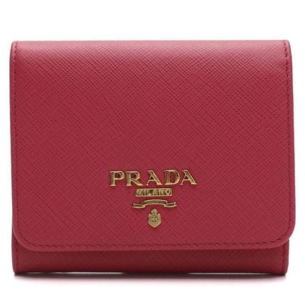 三つ折り PRADA x 財布・小物(レディース)|新作を海外通販【BUYMA】