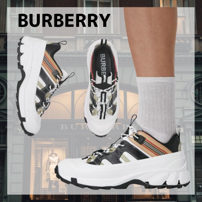 【メーカー直売】 【BURBERRY】☆直営店☆ストライプディテール スニーカー レザー スニーカー 【メーカー直売】 【BURBERRY】☆直営店☆ストライプディテール スニーカー レザー スニーカー