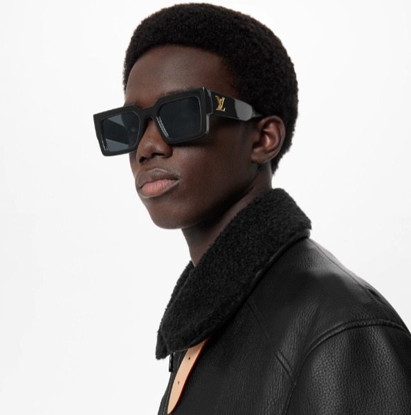 Louis Vuitton サングラス《CLASH》ブラック ロゴ 直営店