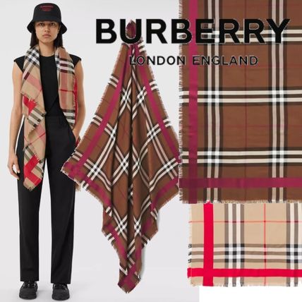 その他アニマル柄 Burberry x スカーフ(レディース)|新作を海外通販 その他アニマル柄 Burberry x スカーフ(レディース)|新作を海外通販