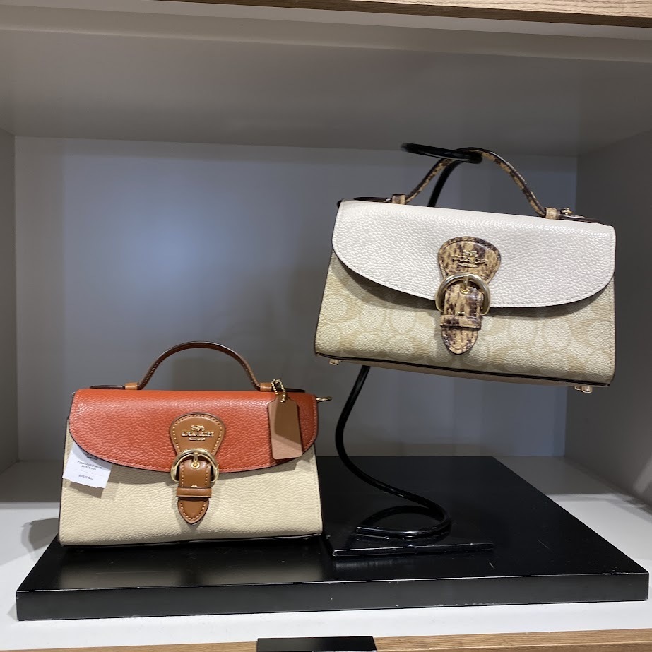 から厳選した
3月 COACH★Kleo Top Handle ショルダーバッグ C8161 ショルダーバッグ・ポシェット から厳選した
3月 COACH★Kleo Top Handle ショルダーバッグ C8161 ショルダーバッグ・ポシェット