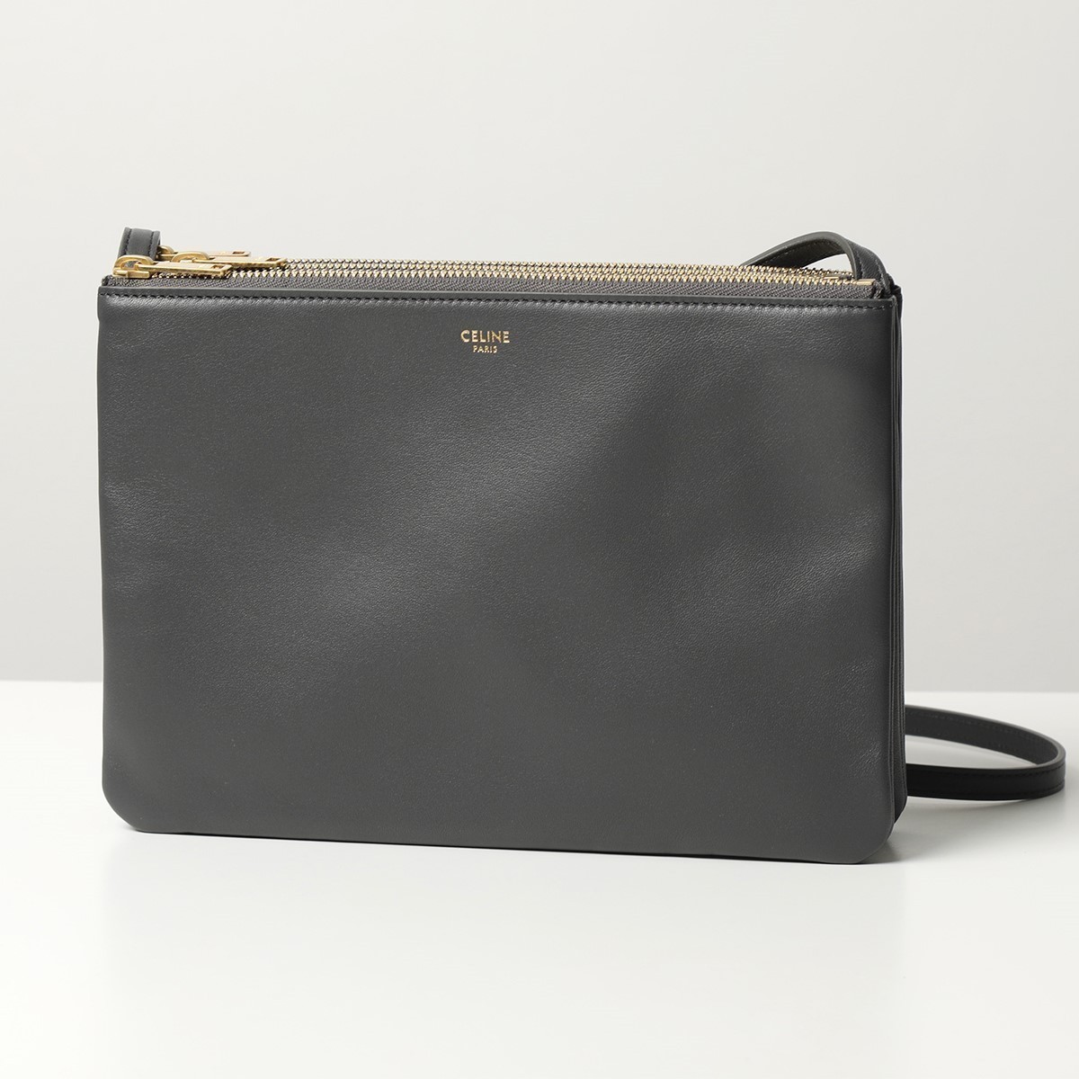 CELINE ショルダーバッグ Large Trio 187613BEB ポシェット CELINE ショルダーバッグ Large Trio 187613BEB ポシェット
