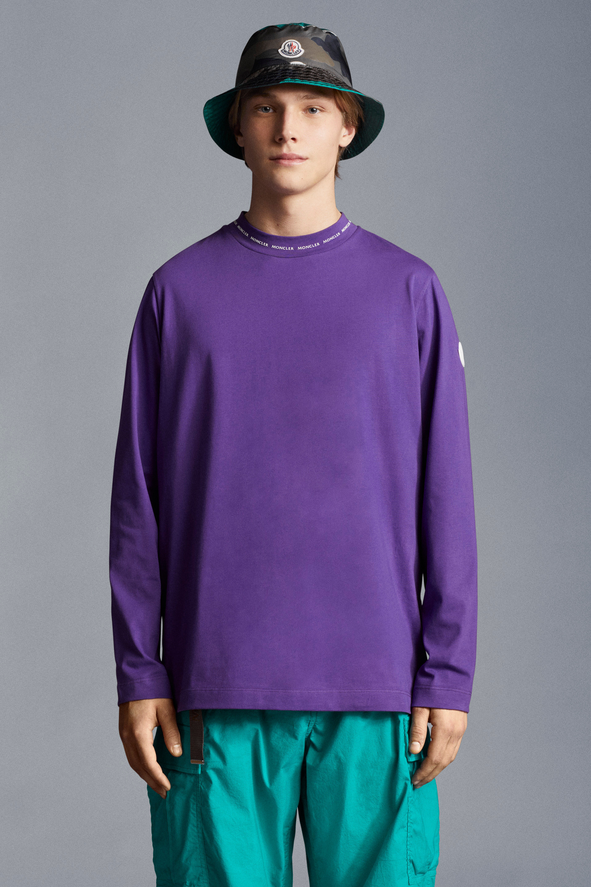 MONCLER2022春夏新作 レタリングロゴ入り 長袖コットンTシャツ