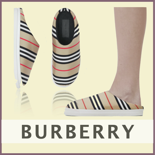 正規通販 【BURBERRY】 スリッパー ナイロン アイコンストライプ サンダル・ミュール 正規通販 【BURBERRY】 スリッパー ナイロン アイコンストライプ サンダル・ミュール