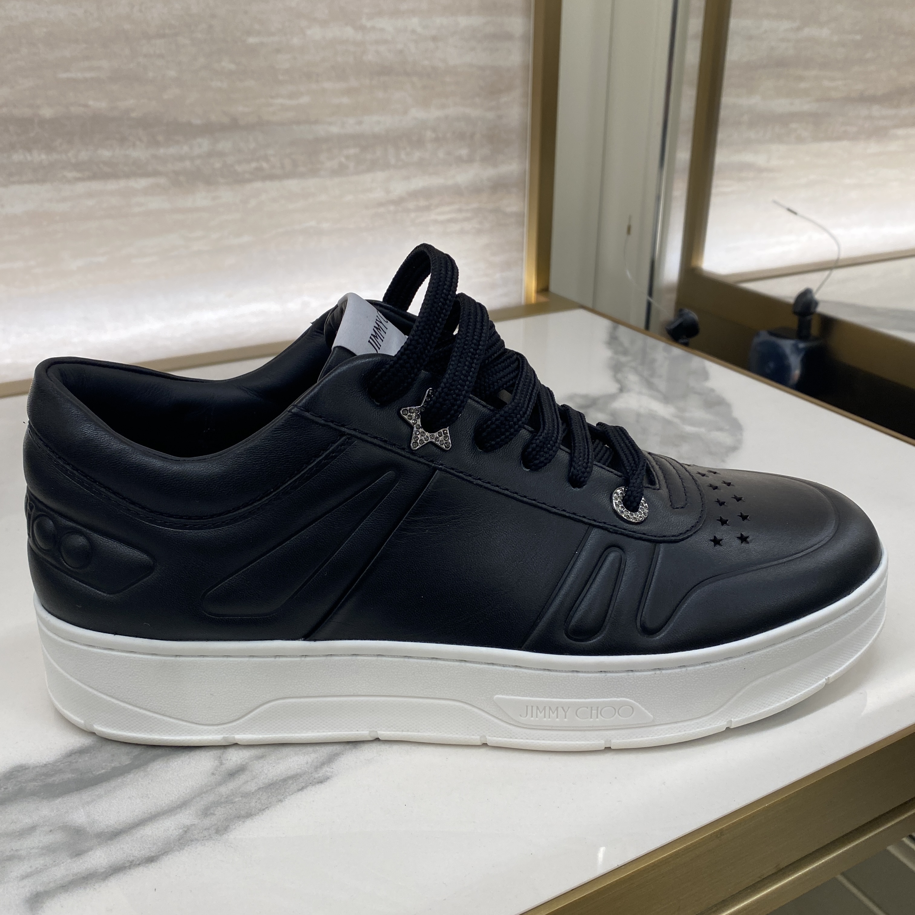 VIP SALE!!【JIMMY CHOO】HAWAII☆レザー☆ブラック