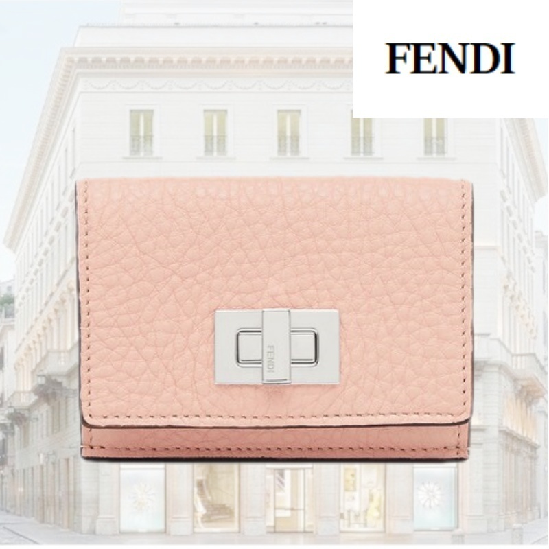 即発・送料込FENDI マイクロ 三つ折り財布 即発・送料込FENDI マイクロ 三つ折り財布