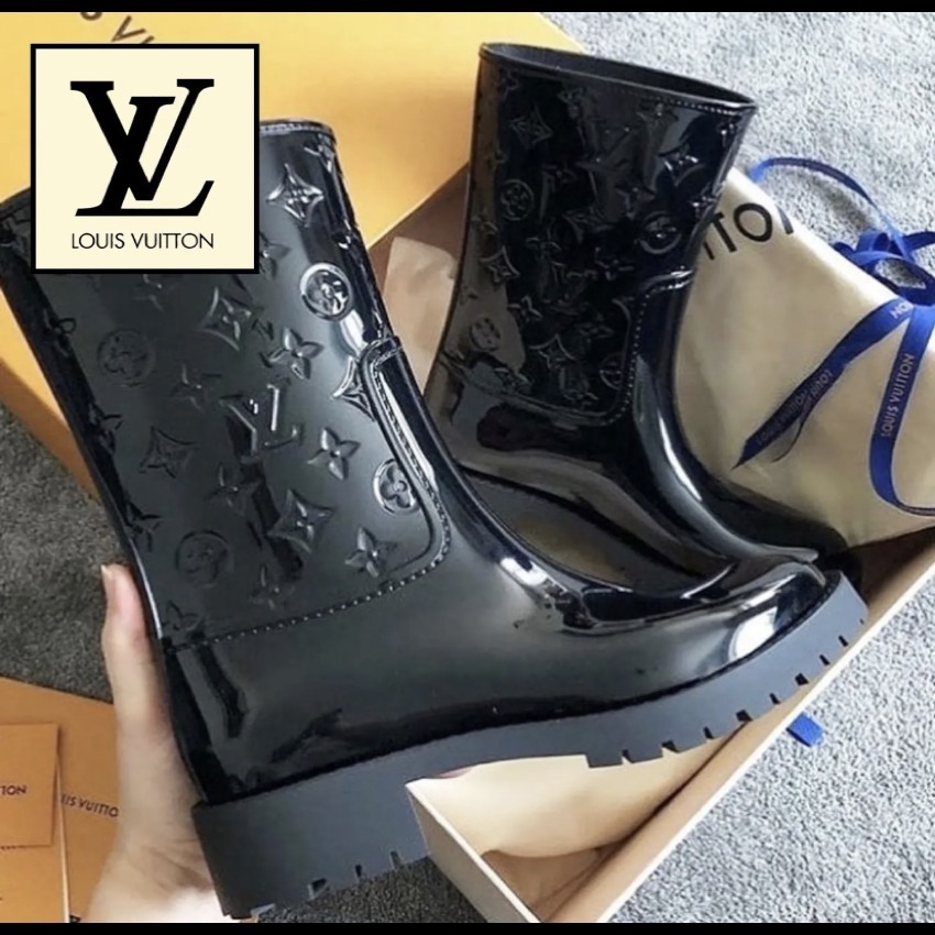 お買い得!】☆オシャレに☆ルイヴィトン ドロップス・ライン ブーツ (Louis Vuitton/レインブーツ) 1A8QV0 レインブーツ ブーツ ¥71,317-soofianshimi.com お買い得!】☆オシャレに☆ルイヴィトン ドロップス・ライン ブーツ (Louis Vuitton/レインブーツ) 1A8QV0 レインブーツ ブーツ ¥71,317-soofianshimi.com