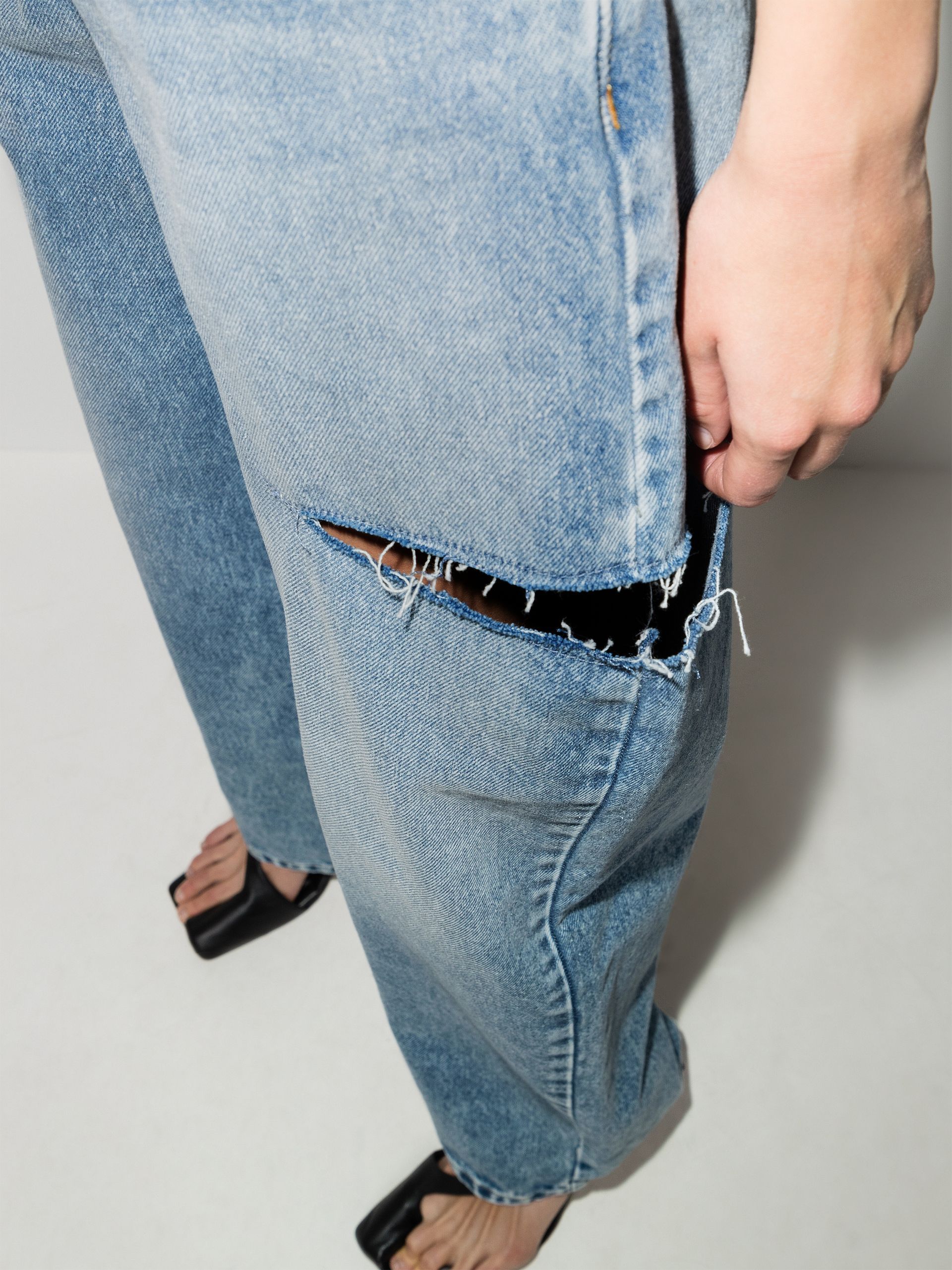 ◇Maison Margiela◇ デニム パンツ ジーンズ ジーパン - www 新製品情報も満載 Maison Margiela 38サイズ デニムジーンズ カットアウト デニム/ジーンズ