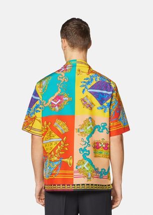 Shop VERSACE Royal Rebellion Silk Shirt (1003926-1A03568_5X000) by Shop VERSACE Royal Rebellion Silk Shirt (1003926-1A03568_5X000) by