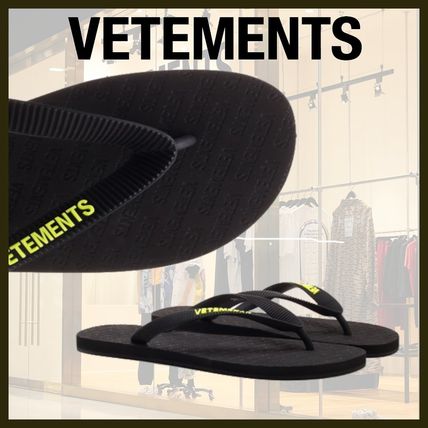 VETEMENTS x サンダル(メンズ)|新作を海外通販【BUYMA】 VETEMENTS x サンダル(メンズ)|新作を海外通販【BUYMA】