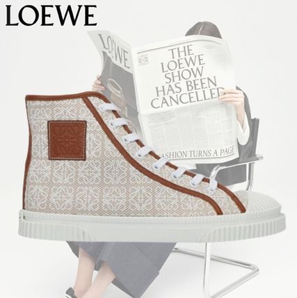LOEWE Anagram(ロエベ アナグラム) スニーカー(レディース) - 海外通販 ...