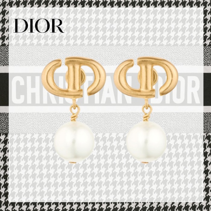 【新品本物】 NAVY CD Dior 可愛い すぐ届く ピアス レジンパール メタル ピアス 【新品本物】 NAVY CD Dior 可愛い すぐ届く ピアス レジンパール メタル ピアス