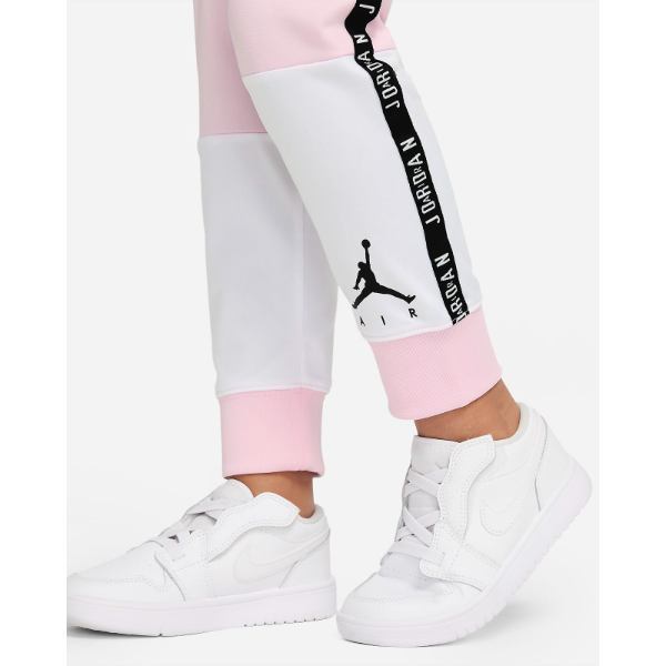nike ナイキ ジョーダン 子供用上下2点セット ジャージセット nike ナイキ ジョーダン 子供用上下2点セット ジャージセット