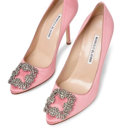 パンプス,ビジュー Manolo Blahnik(マノロブラニク)|新作を海外通販 パンプス,ビジュー Manolo Blahnik(マノロブラニク)|新作を海外通販