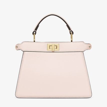 Shop FENDI PEEKABOO Peekaboo iseeu petite (8BN335ABVEF184R Shop FENDI PEEKABOO Peekaboo iseeu petite (8BN335ABVEF184R
