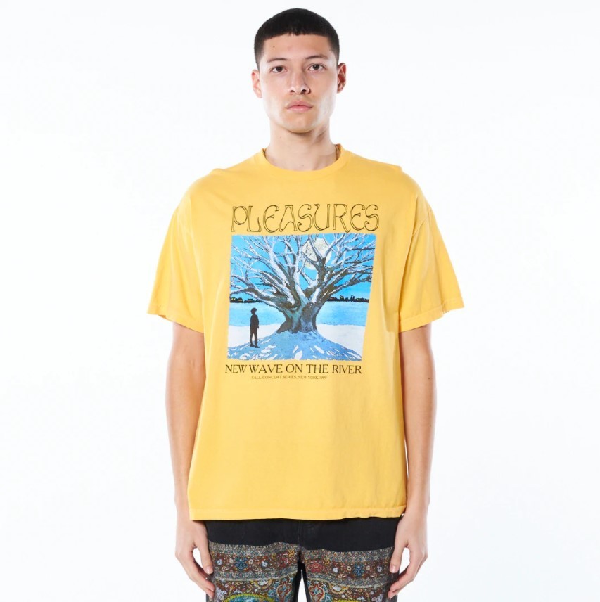 PLEASURES リバー ピグメントダイ 半袖 Tシャツ 送料関税込み PLEASURES リバー ピグメントダイ 半袖 Tシャツ 送料関税込み T