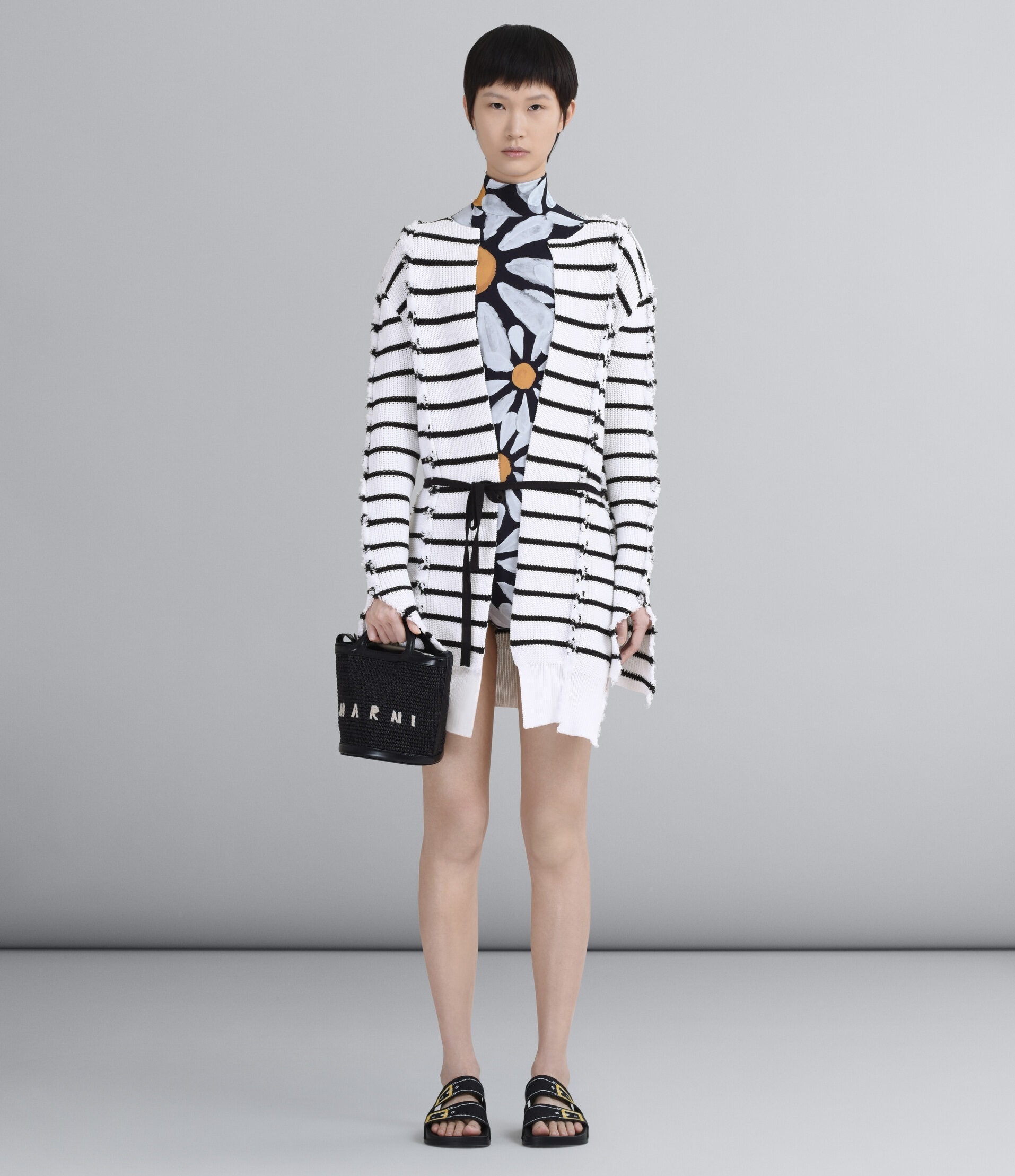 関税送料込み- MARNI TROPICALIA バケットバッグ 関税送料無料【MARNI】TROPICALIAミニ バケットバッグ