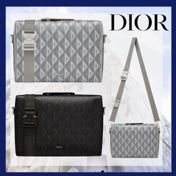 2021年新作 国内発送★ディオール【DIOR LINGOT】メッセンジャーバッグ 2色 ショルダーバッグ 2021年新作 国内発送★ディオール【DIOR LINGOT】メッセンジャーバッグ 2色 ショルダーバッグ