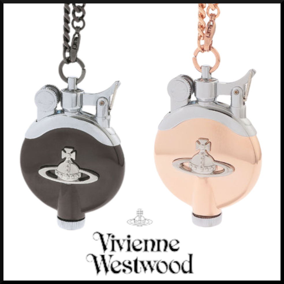 【ご予約品】 人気☆ Vivienne Westwood メタルORB チェーン付オイルライター ファッション雑貨・小物その他 【ご予約品】 人気☆ Vivienne Westwood メタルORB チェーン付オイルライター ファッション雑貨・小物その他