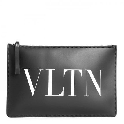 VALENTINO x クラッチバッグ(メンズ) - 海外通販のBUYMA