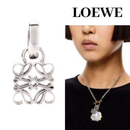 Anagram LOEWE x ネックレス・ペンダント(レディース)|新作を海外通販 Anagram LOEWE x ネックレス・ペンダント(レディース)|新作を海外通販