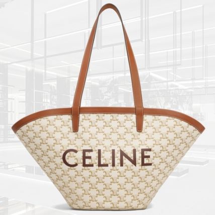 CELINE Triomphe Canvas x トートバッグ(レディース)|新作を海外通販 CELINE Triomphe Canvas x トートバッグ(レディース)|新作を海外通販