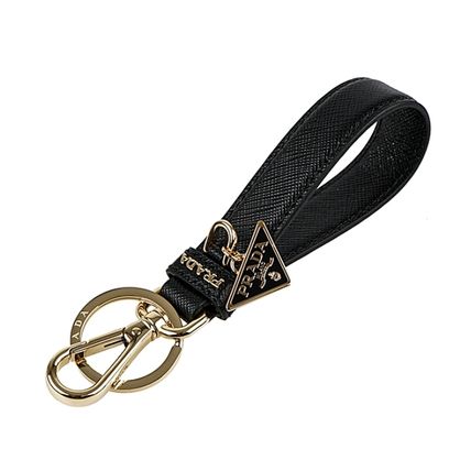 ハート PRADA x キーホルダー・キーリング(レディース) - 海外通販のBUYMA