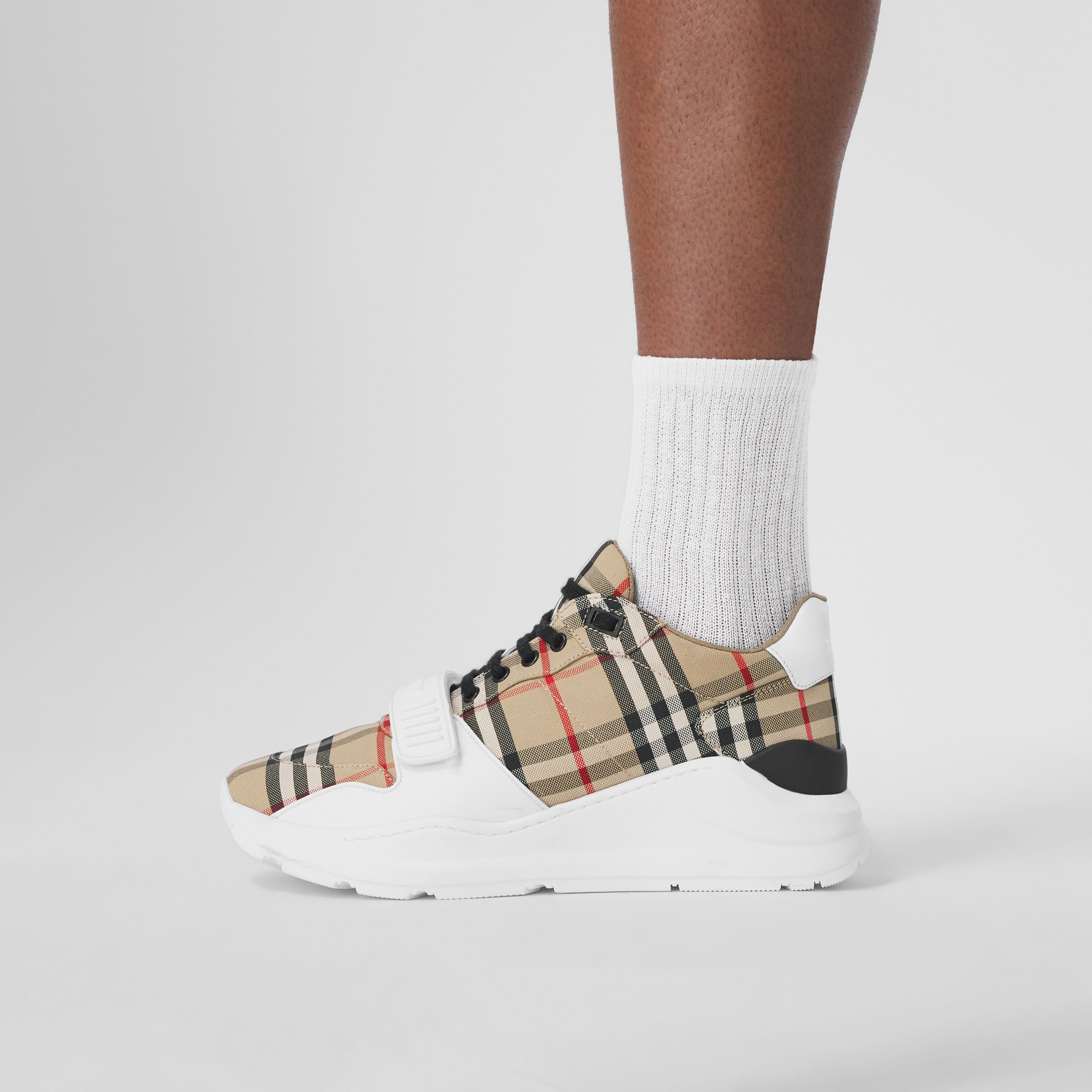 Burberry スニーカー 人気【バーバリー】ヴィンテージチェック レザースニーカー(8)