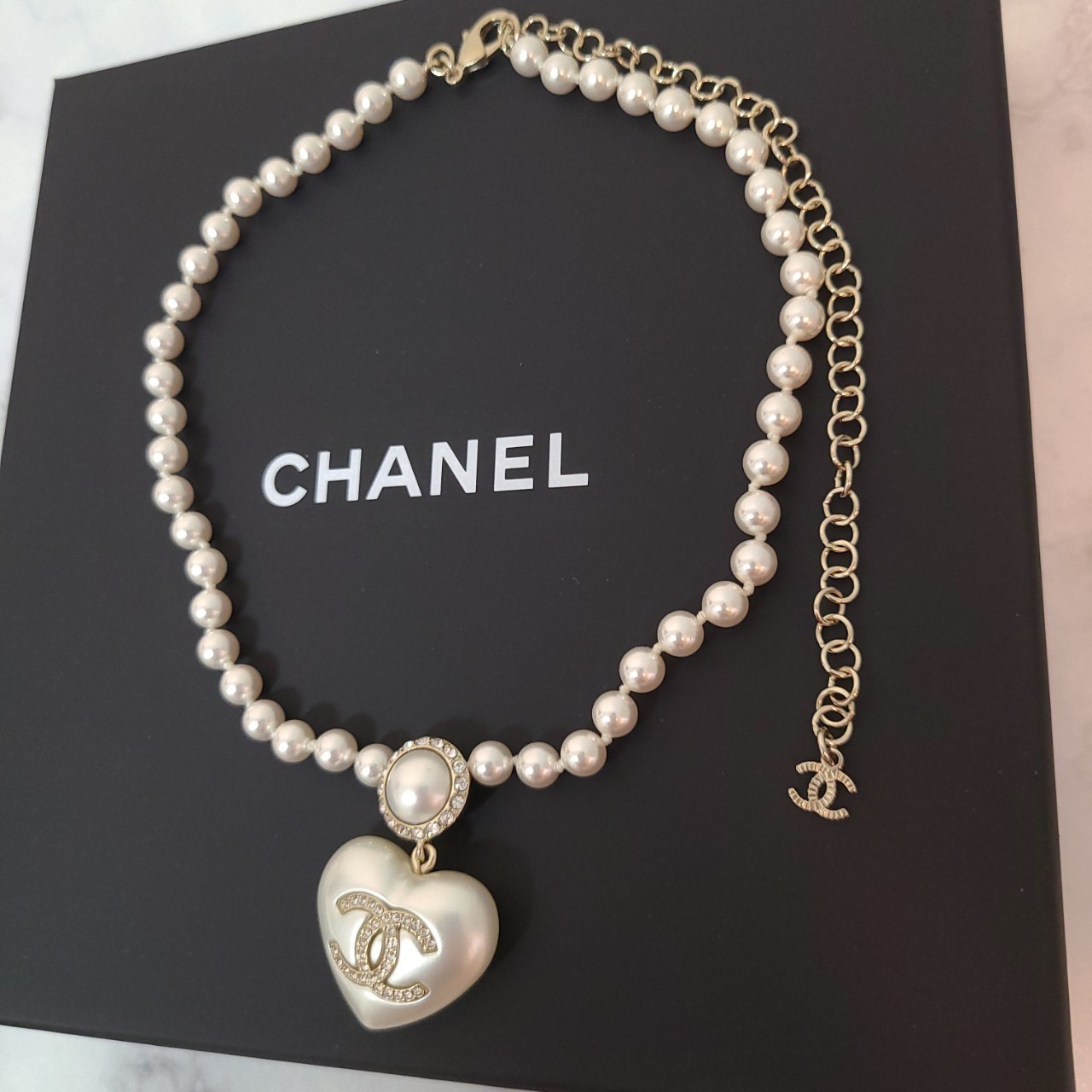 奇跡の1点☆すぐ届く》CHANEL ハート パール ネックレス (CHANEL