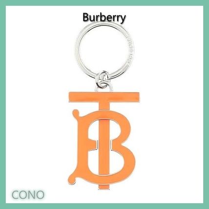 Burberry x キーホルダー・キーリング(レディース)|新作を海外通販 Burberry x キーホルダー・キーリング(レディース)|新作を海外通販