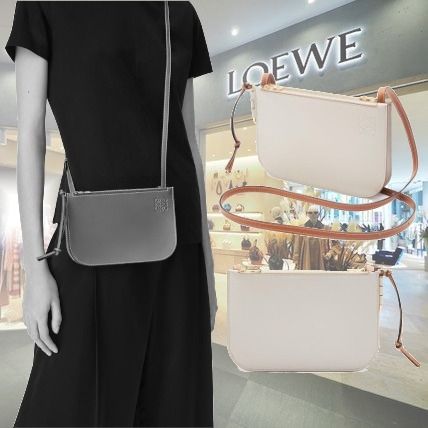ホワイト(白)系 LOEWE GATE(ロエベ ゲート) ショルダーバッグ ...