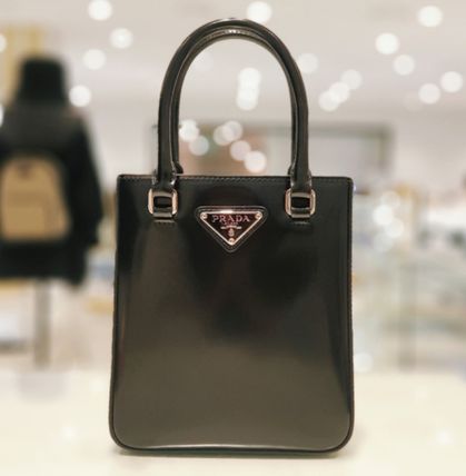 ロゴ PRADA x バッグ・カバン(レディース) - 海外通販のBUYMA