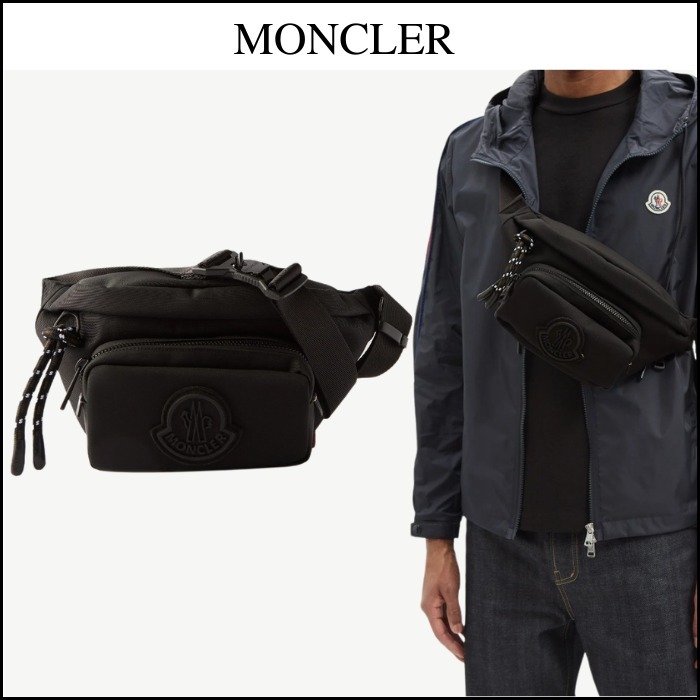 大人気【MONCLER】ブラック デュランス ナイロン ベルト バッグ 大人気【MONCLER】ブラック デュランス ナイロン ベルト バッグ
