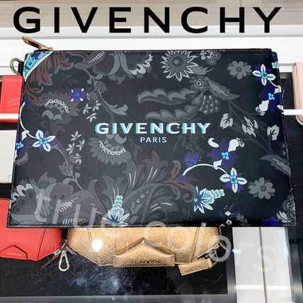 GIVENCHY x クラッチバッグ(メンズ) - 海外通販のBUYMA