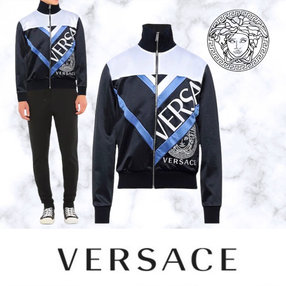 最後の１点！VERSACE メドゥーサ ロゴ ジップアップスウェット