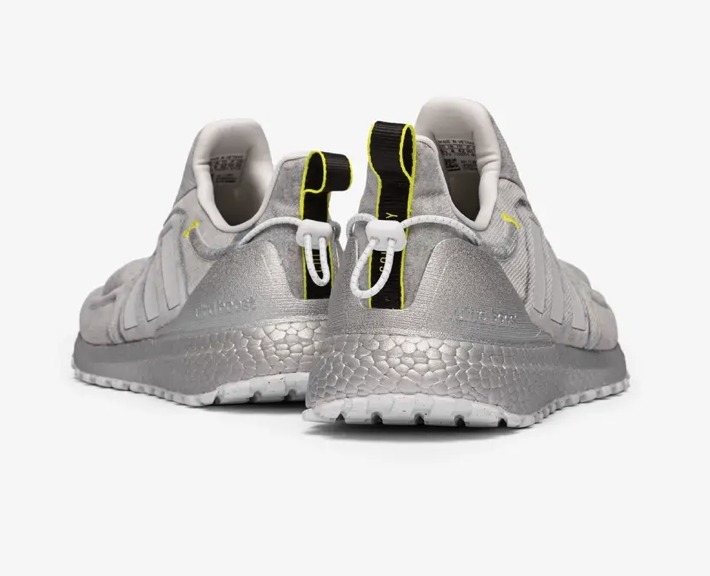 日本未入荷！最新☆ULTRABOOST COLD.RDY LAB SHOES☆お早めに