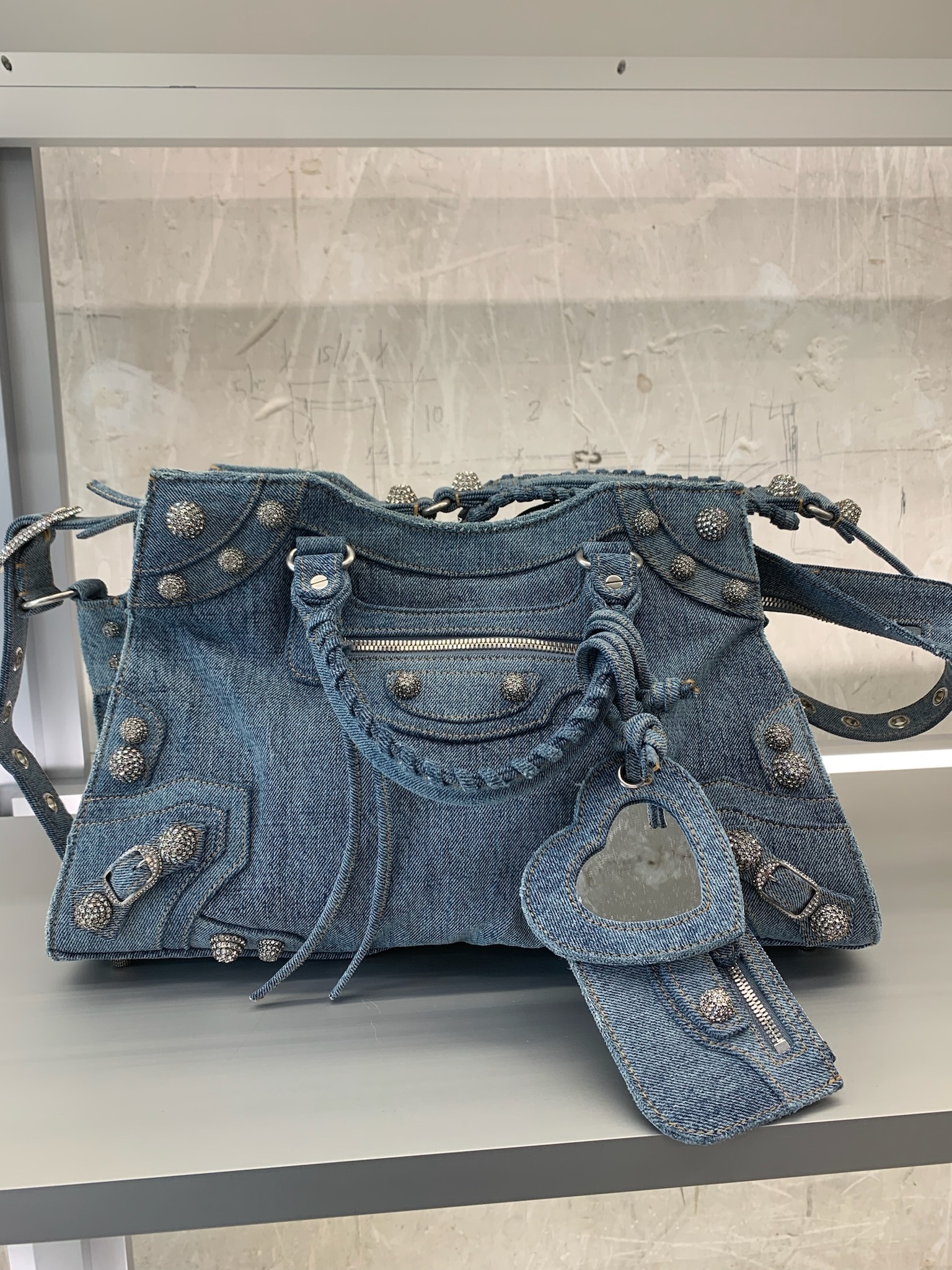 BALENCIAGA】Neo Cagole City ハンドバッグ デニム (BALENCIAGA