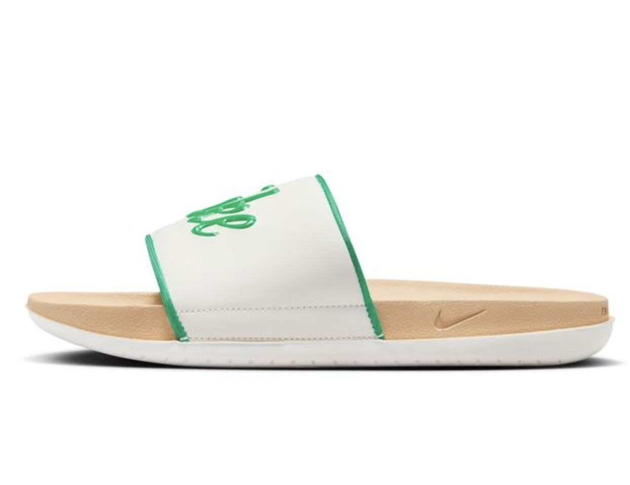 残りわずか NIKE オフコート スライド サンダル 送料込 数量限定