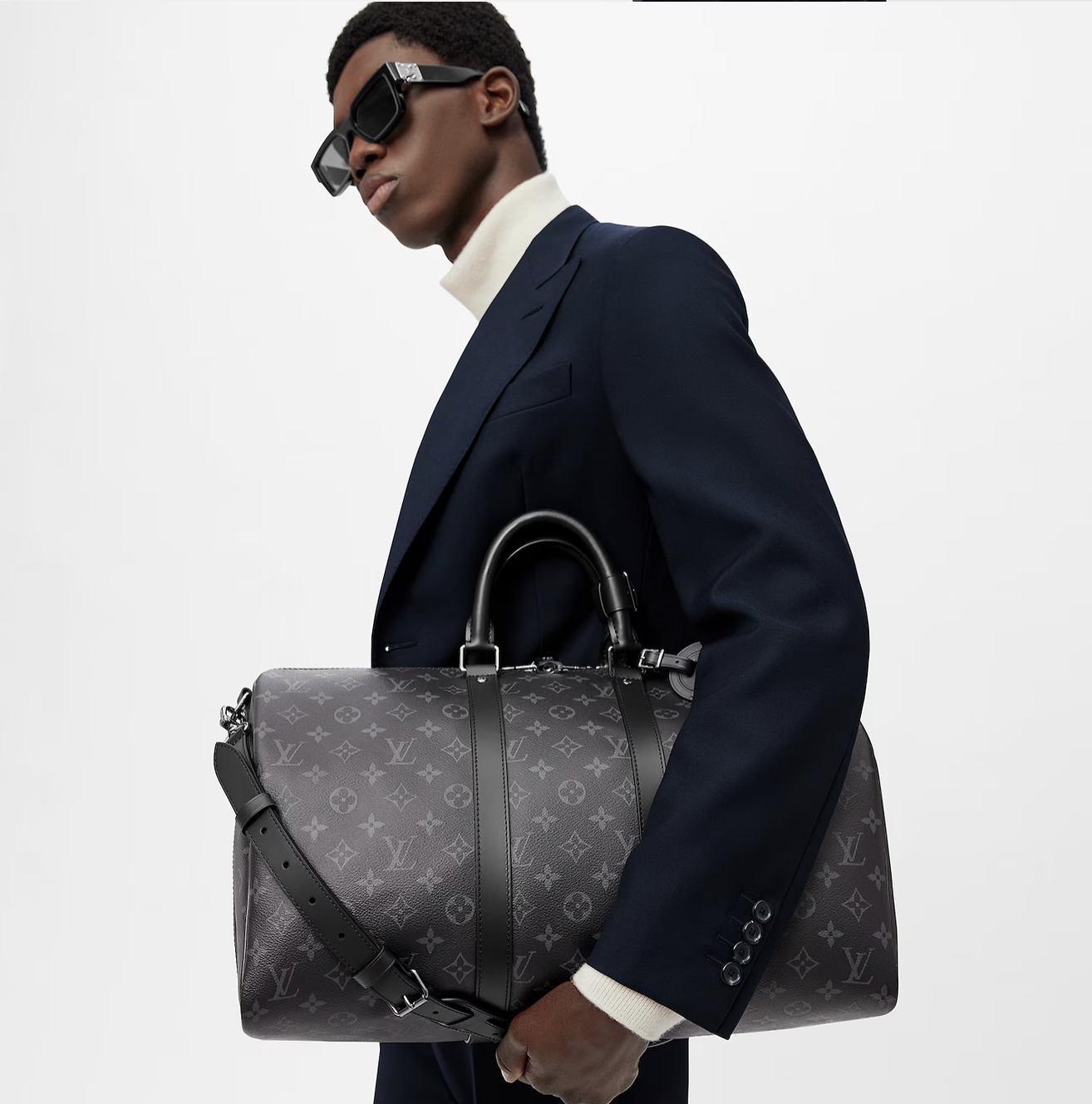 ◇カッコイイ【 Louis Vuitton 】キーポル・バンドリエール 45