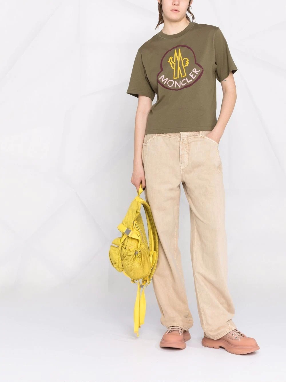 お得な特別割引価格) Moncler 【 ドライグリーン ロゴTシャツ 購入の割引 コットンTシャツ モンクレール クリスタルロゴ Tシャツ/カットソー(半袖/袖なし)