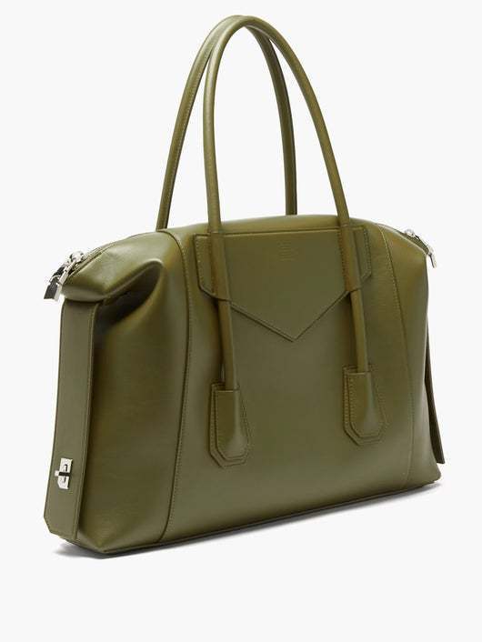 GIVENCHY☆アンティゴナ ソフト ミディアム レザーバッグ