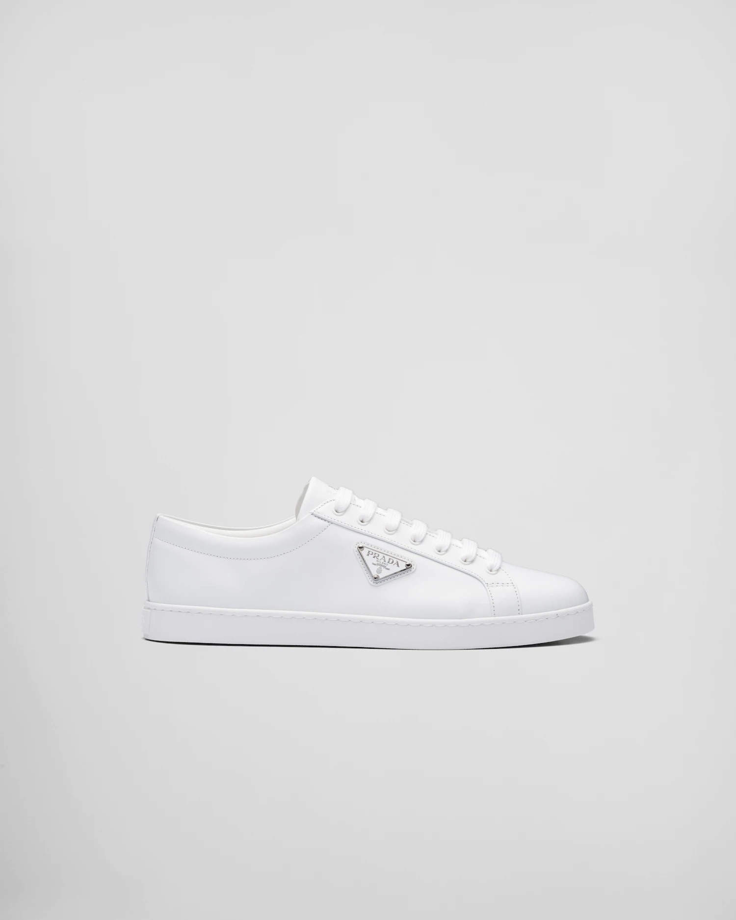 PRADA スニーカー プラダ ブラッシュドレザー トライアングルロゴスニーカー 4色(5)