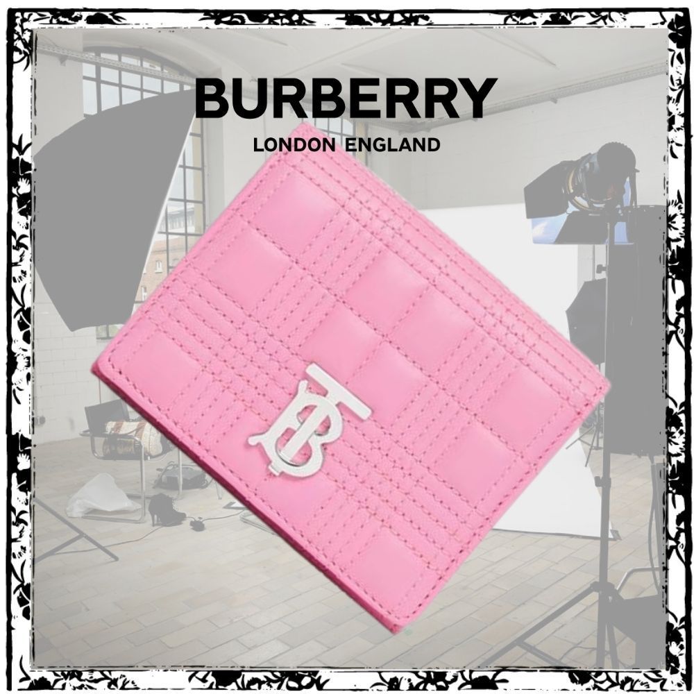 【国内即発】BURBERRY LOLA キルティング 三つ折り財布 8049282